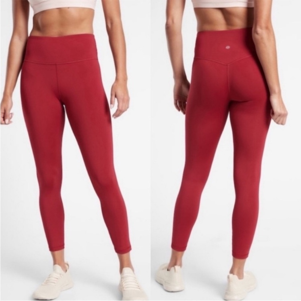 NWOT Athleta Elation Train 7/8 Tight Decadent Red Sz S ((ETT-S)